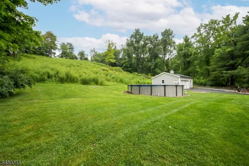 17 Rockaway Valley Rd Montville, NJ 07005