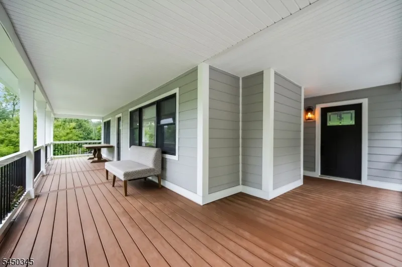 17 Rockaway Valley Rd Montville, NJ 07005