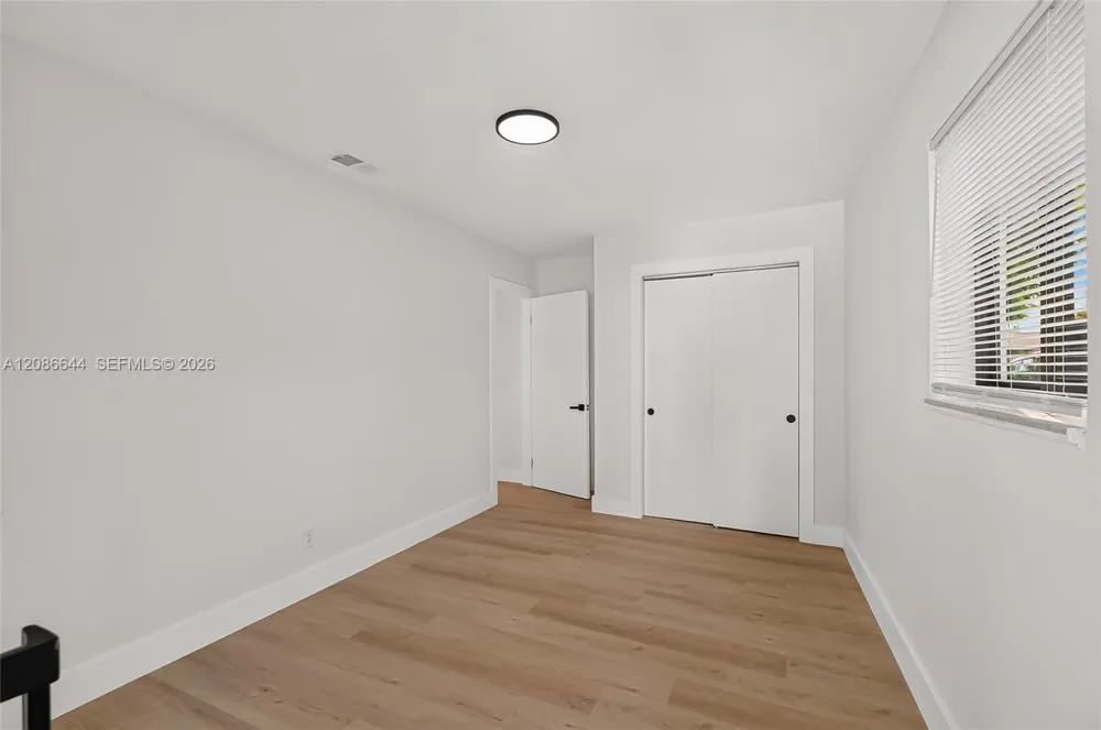 3210 SW 94th Ct Miami, FL 33165