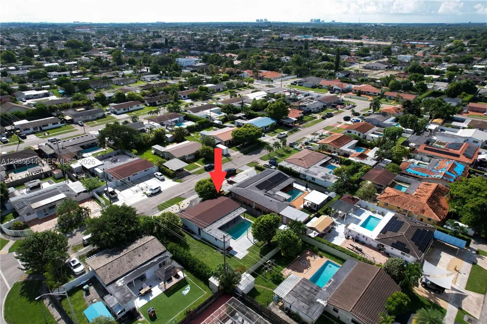 3210 SW 94th Ct Miami, FL 33165