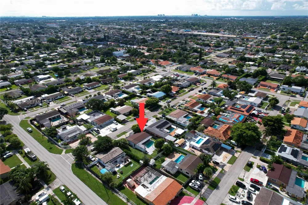 3210 SW 94th Ct Miami, FL 33165
