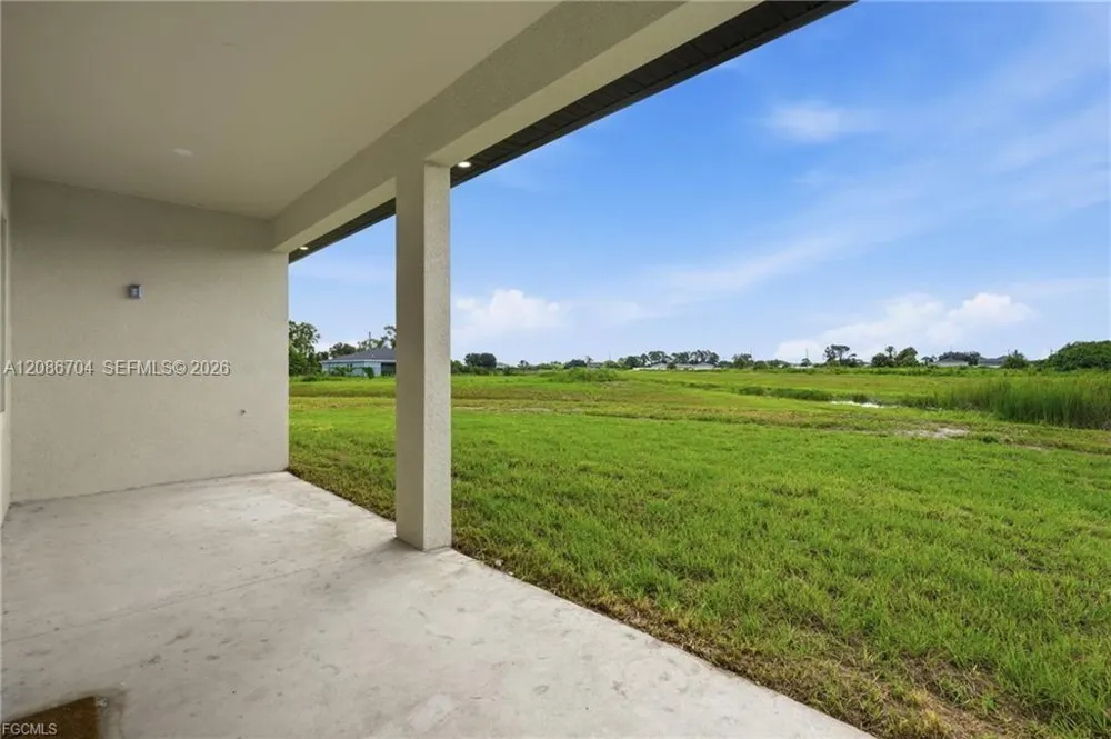 9014 Lawn CT La Belle, FL 33935