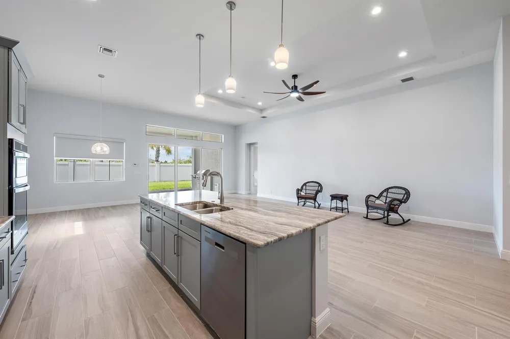9901 Regency Way Palm Beach Gardens, FL 33412