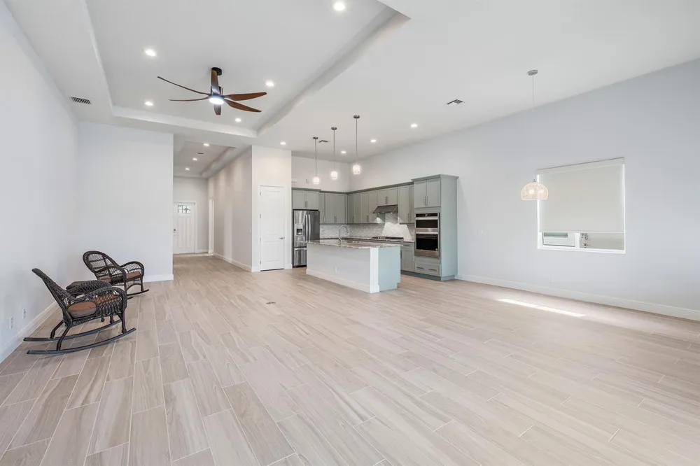 9901 Regency Way Palm Beach Gardens, FL 33412