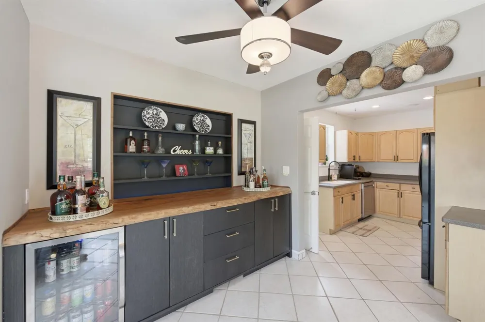 1421 SW 20 STREET Fort Lauderdale, FL 33315