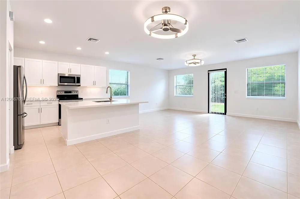 3448 W 110th Ter #3448 Hialeah, FL 33018