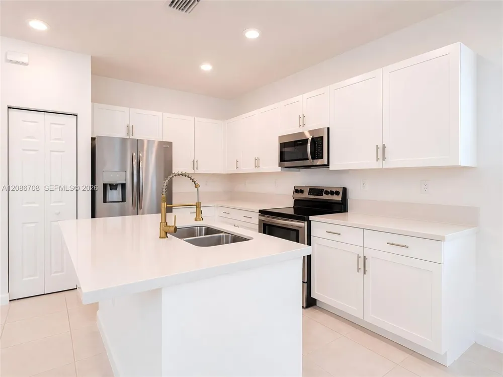 3448 W 110th Ter #3448 Hialeah, FL 33018