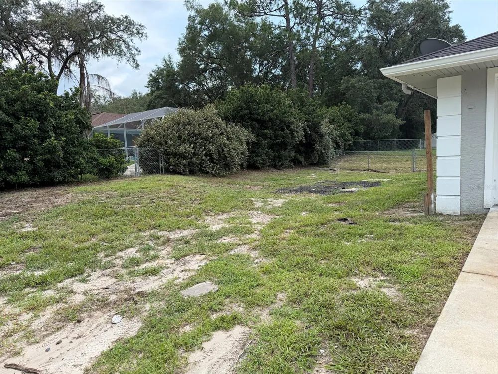 1160 W GENEVA PLACE Citrus Springs, FL 34434