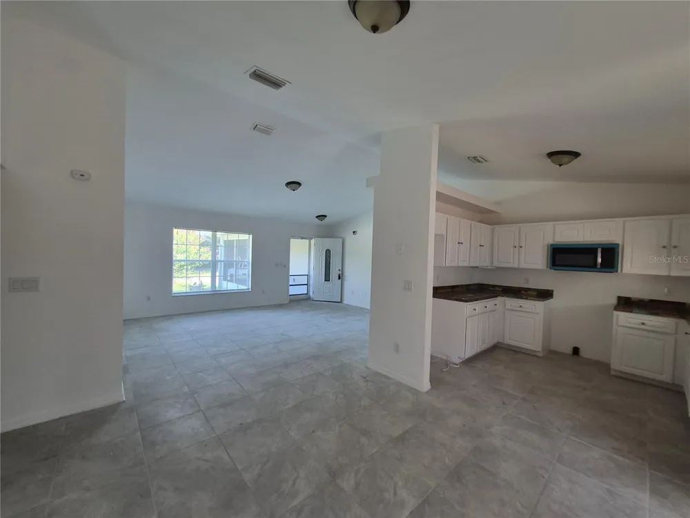 1160 W GENEVA PLACE Citrus Springs, FL 34434