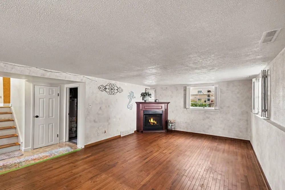 43666 Deborah Drive Sterling Heights City, MI 48313