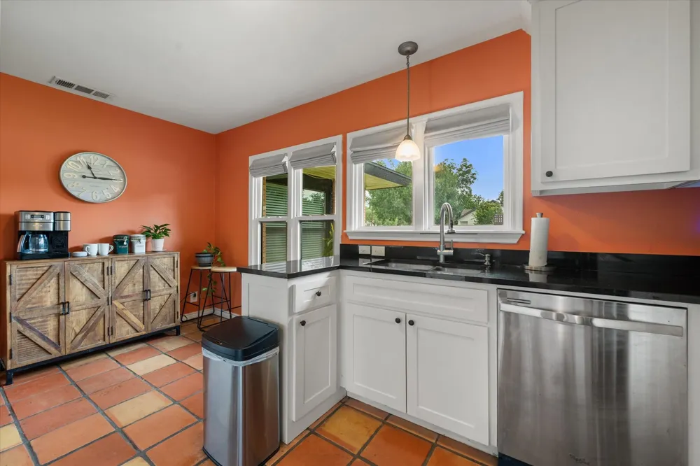 4001 Trail Lake Drive Fort Worth, TX 76109