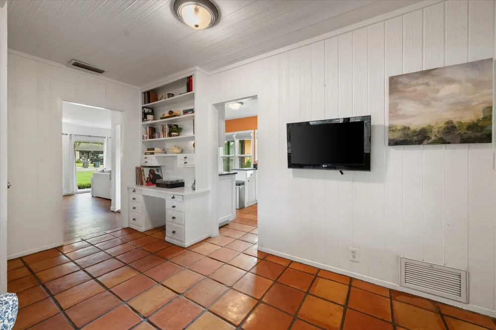 4001 Trail Lake Drive Fort Worth, TX 76109