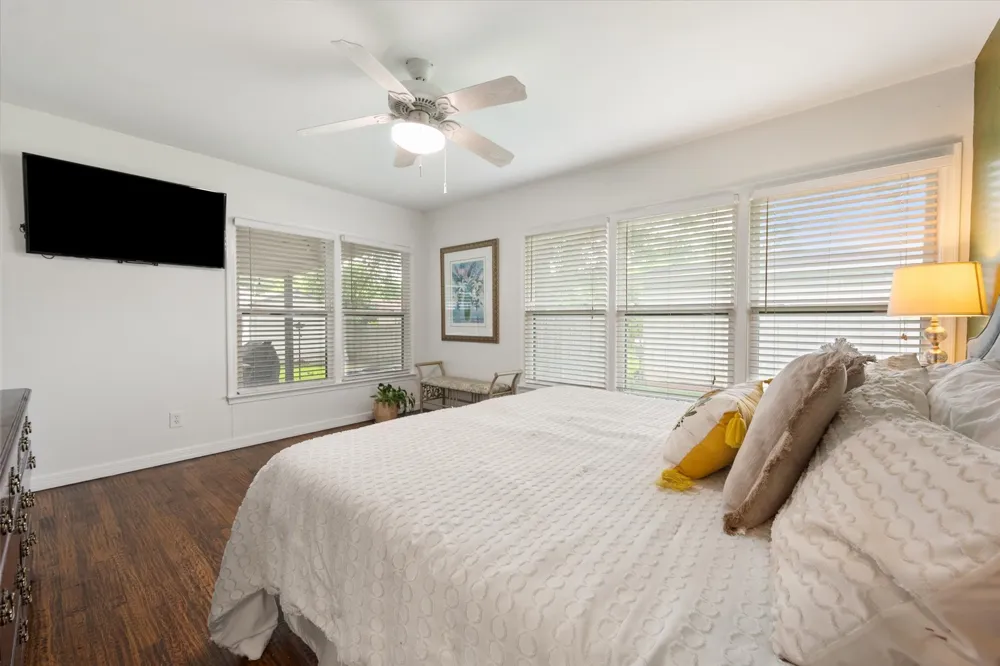 4001 Trail Lake Drive Fort Worth, TX 76109