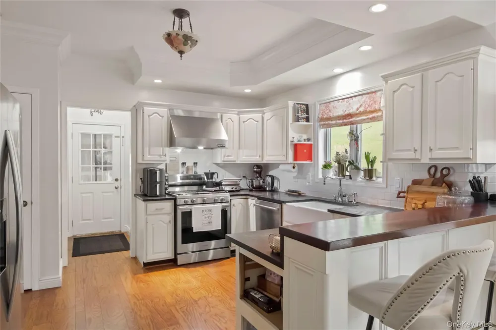 29 John F Kennedy Drive Stony Point, NY 10980