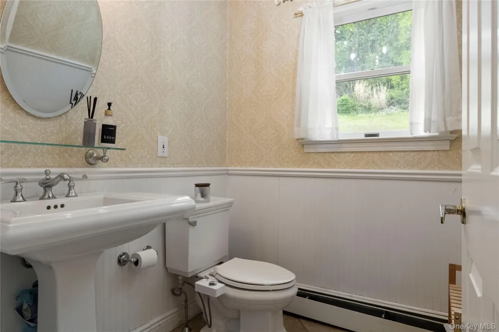 29 John F Kennedy Drive Stony Point, NY 10980