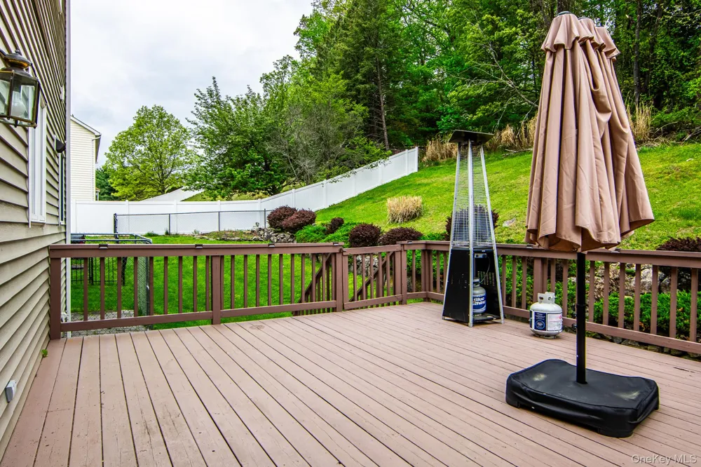 29 John F Kennedy Drive Stony Point, NY 10980