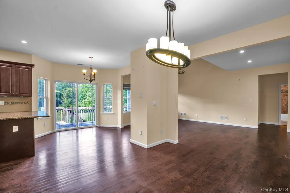53 Highland View Place Middletown, NY 10940