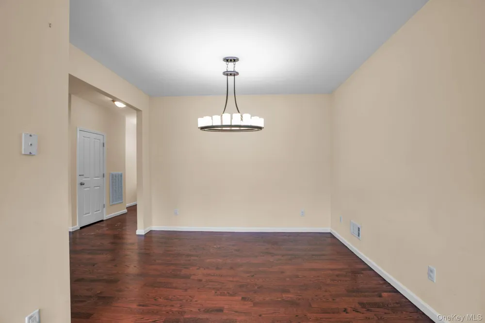 53 Highland View Place Middletown, NY 10940