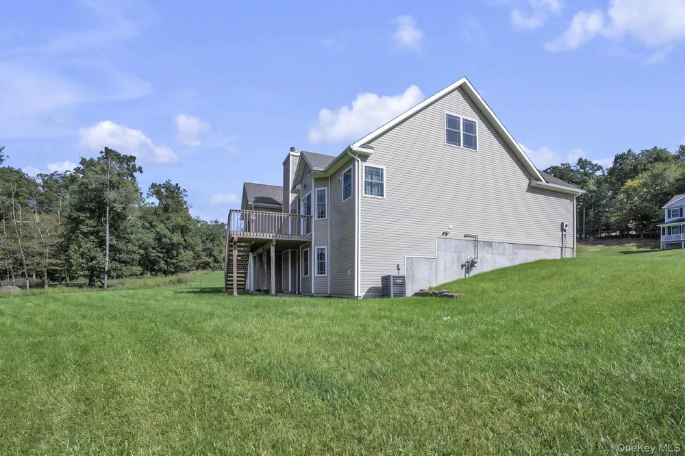 53 Highland View Place Middletown, NY 10940