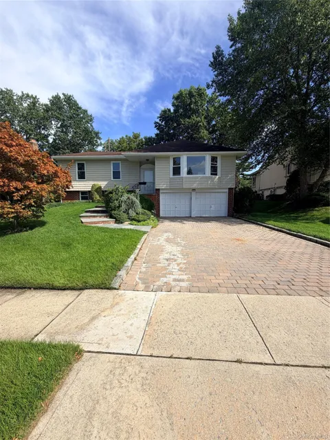 19 Carriage Road
