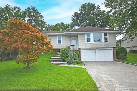 19 Carriage Road