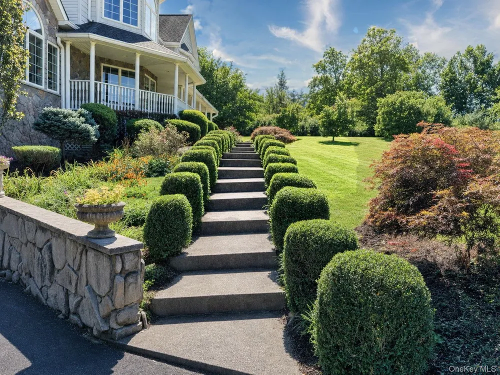 3 Trinity Place Cornwall, NY 12518
