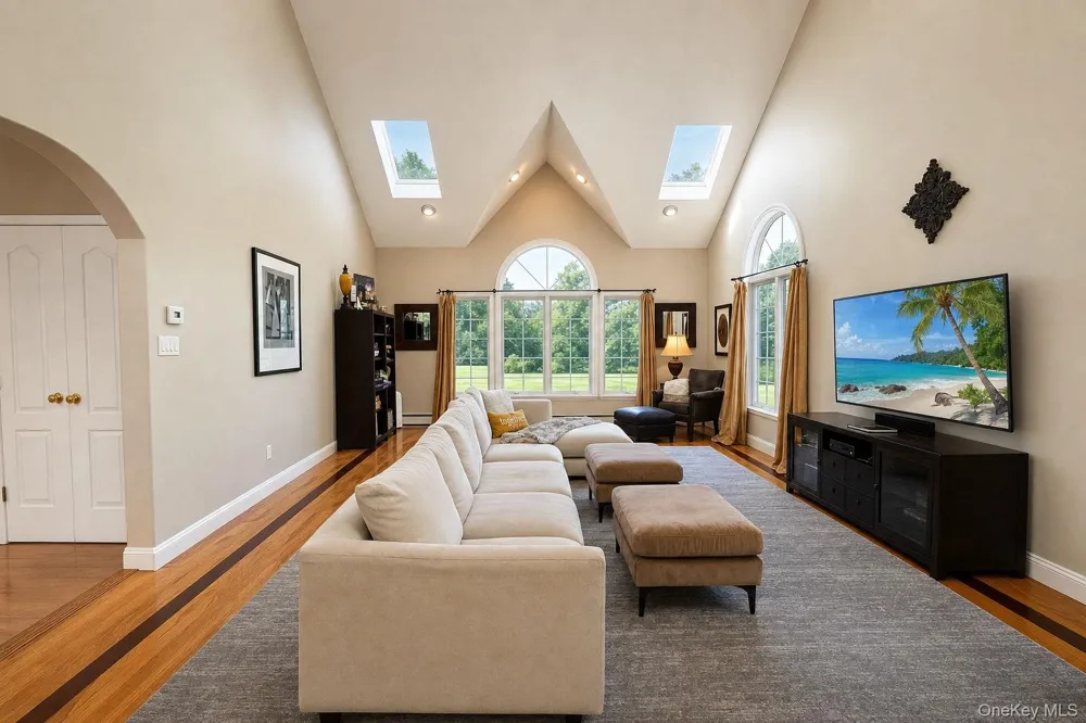 3 Trinity Place Cornwall, NY 12518
