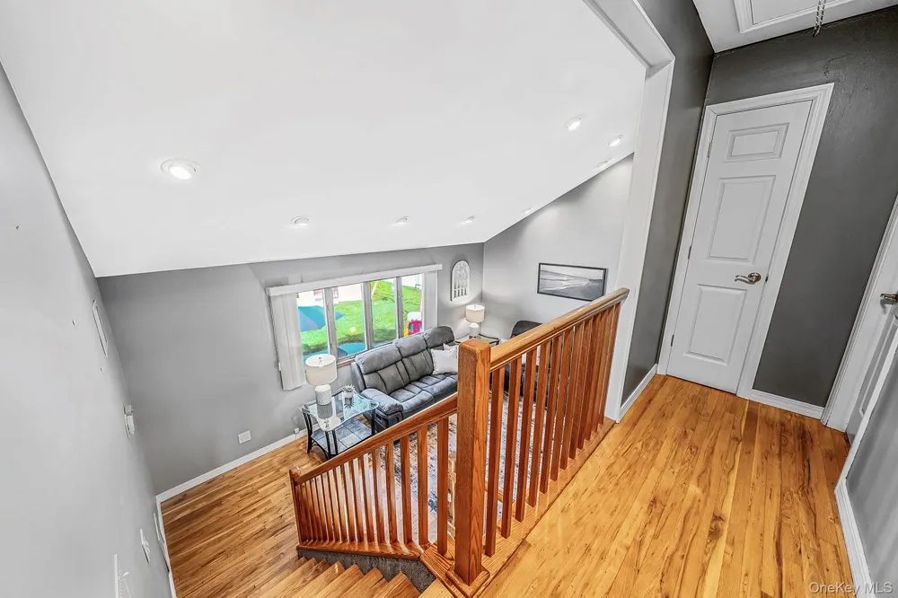 71 Colony Road Port Jefferson Station, NY 11776