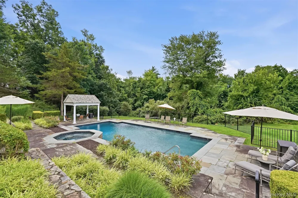 4 Little Mountain Road North Salem, NY 10560