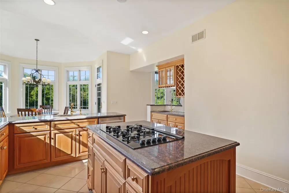 4 Little Mountain Road North Salem, NY 10560