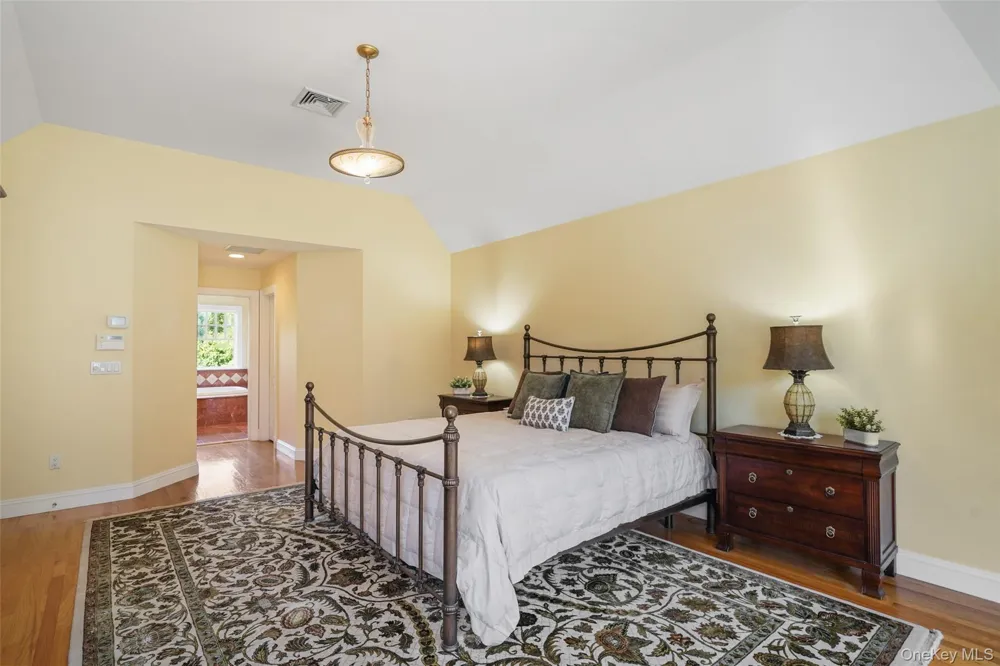 4 Little Mountain Road North Salem, NY 10560