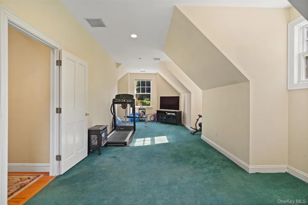 4 Little Mountain Road North Salem, NY 10560