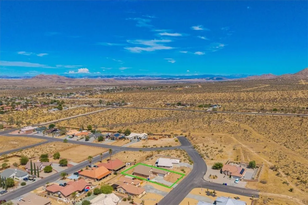 58370 Mountain View Yucca Valley, CA 92284