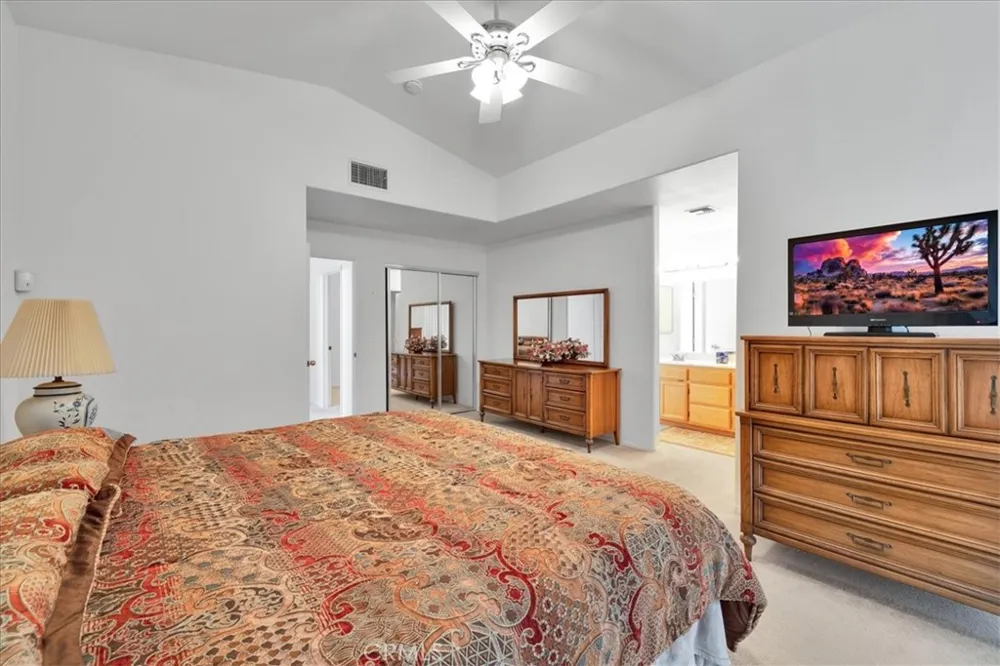 58370 Mountain View Yucca Valley, CA 92284