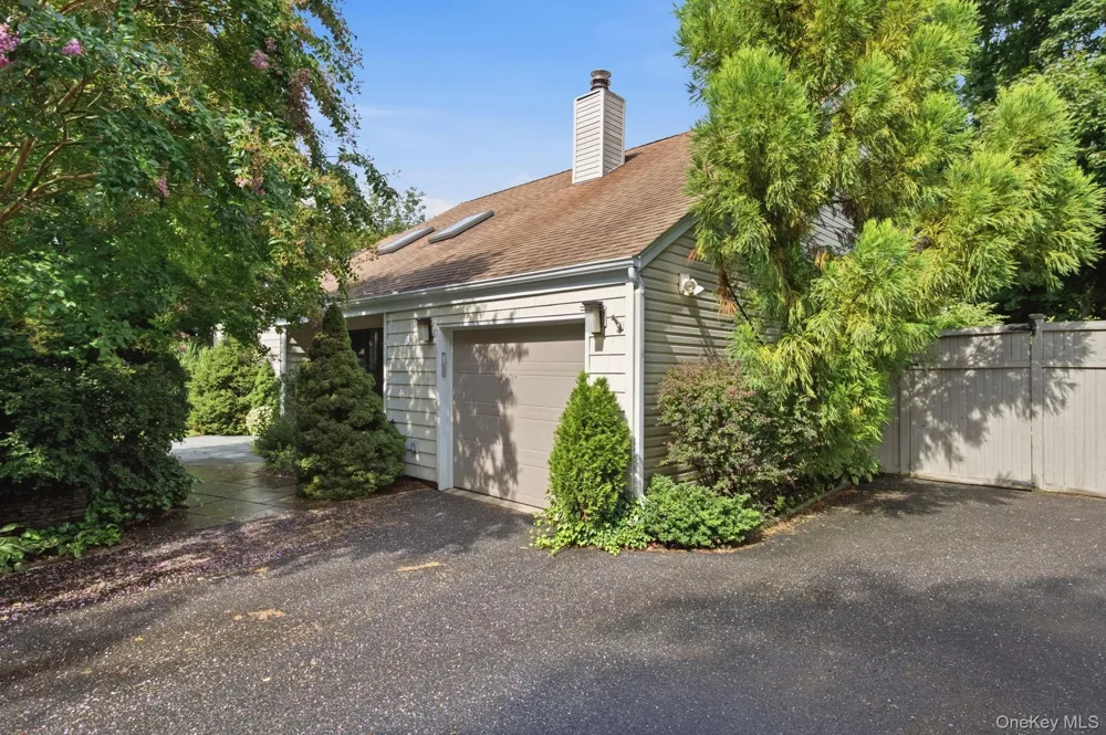 5 Highridge Drive Huntington, NY 11743