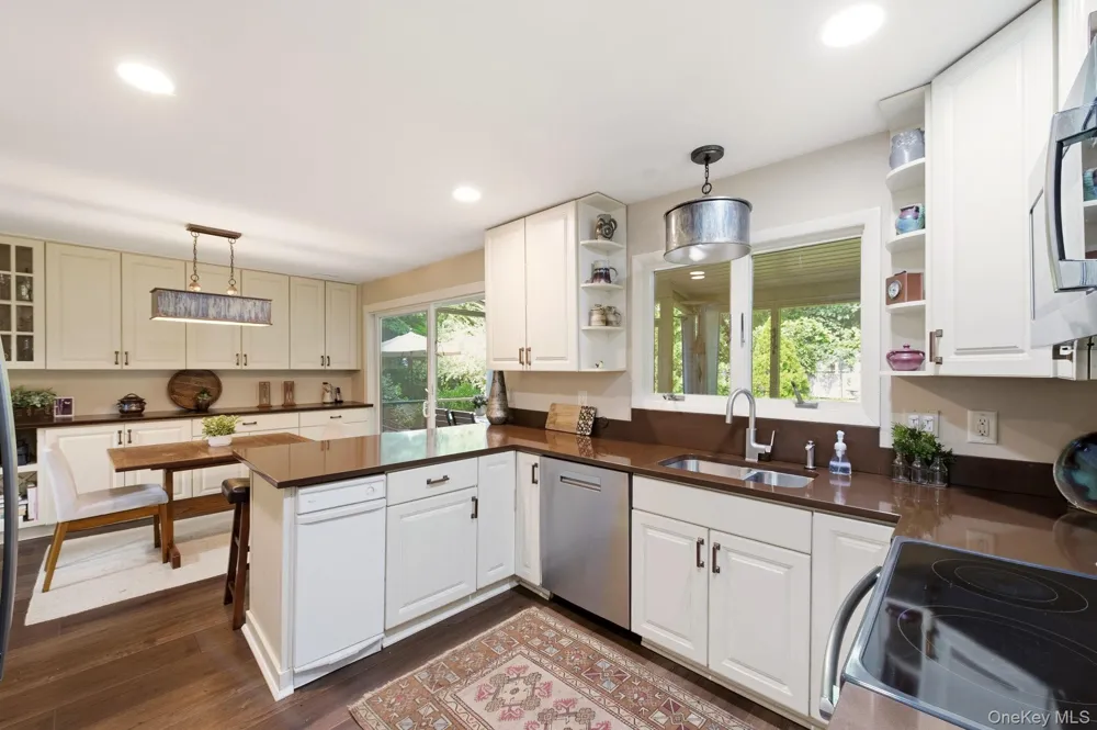 5 Highridge Drive Huntington, NY 11743