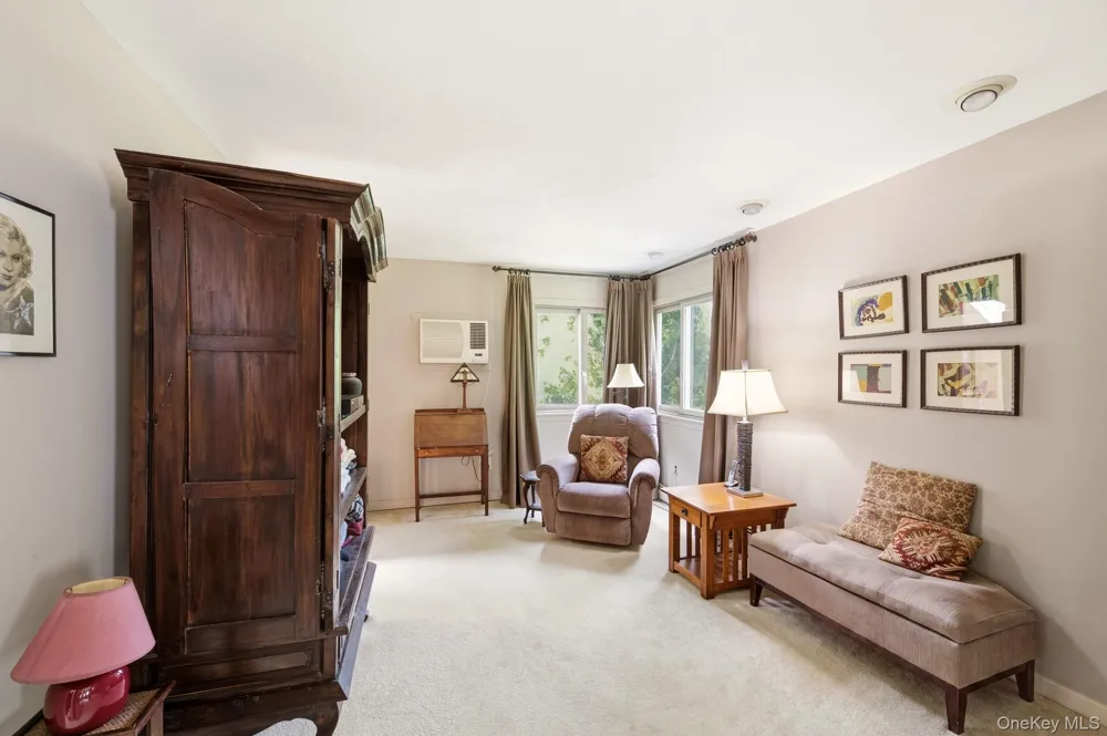 5 Highridge Drive Huntington, NY 11743