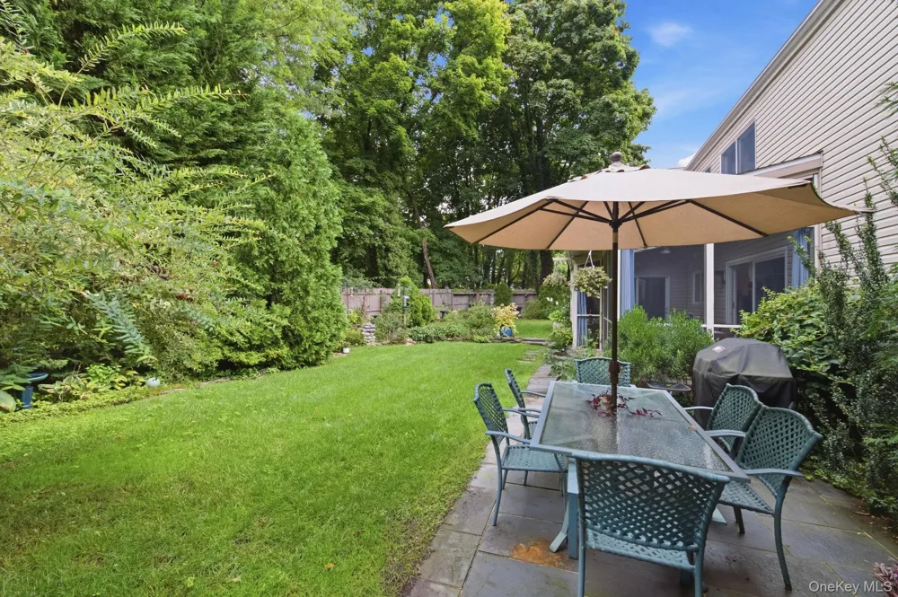 5 Highridge Drive Huntington, NY 11743