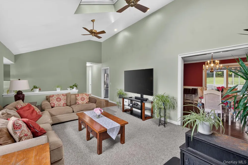 191 Bedell Avenue Highland, NY 12528