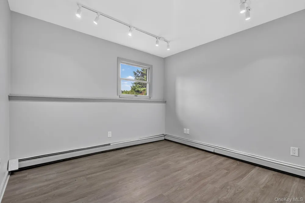 191 Bedell Avenue Highland, NY 12528