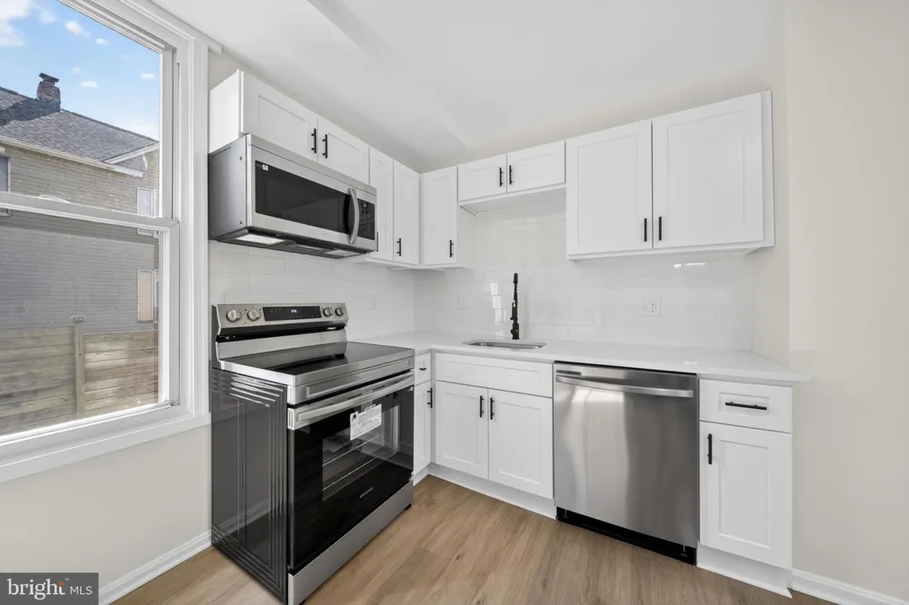 5923 KAVON AVENUE Baltimore, MD 21206