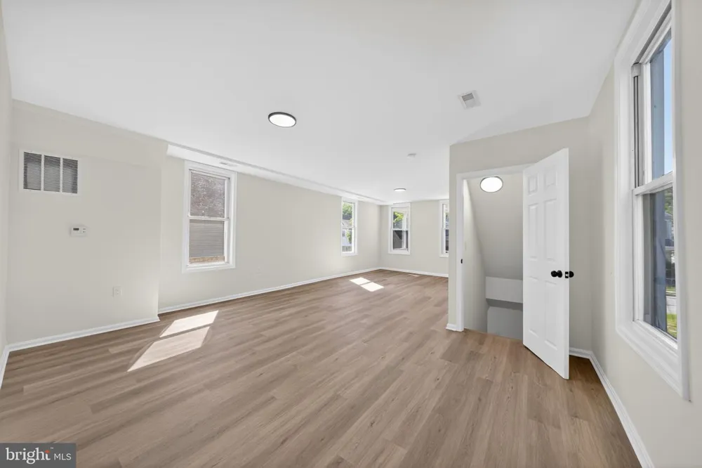 5923 KAVON AVENUE Baltimore, MD 21206