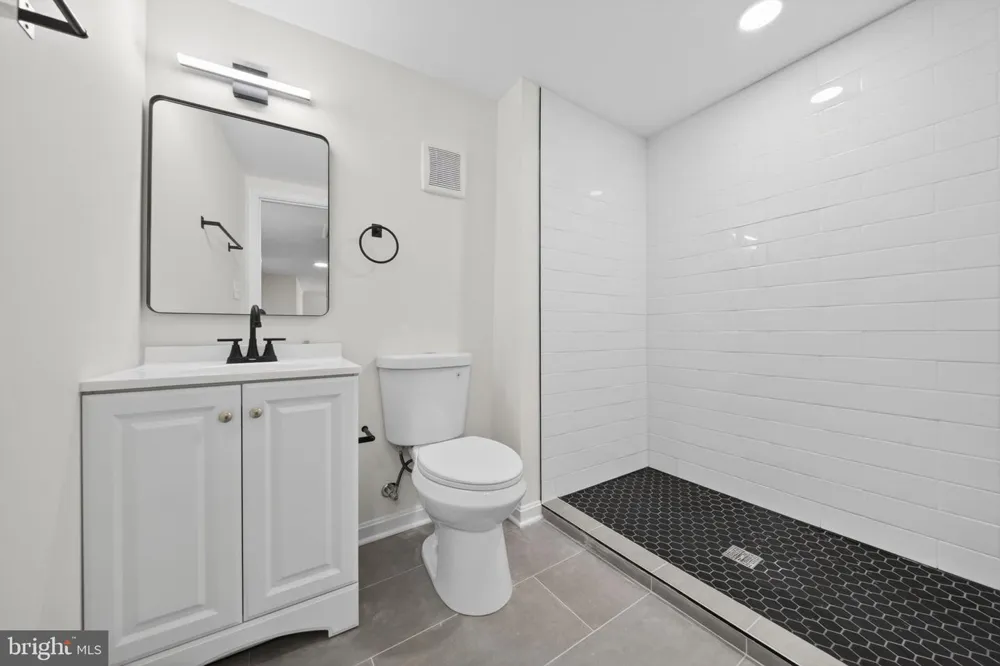 5923 KAVON AVENUE Baltimore, MD 21206