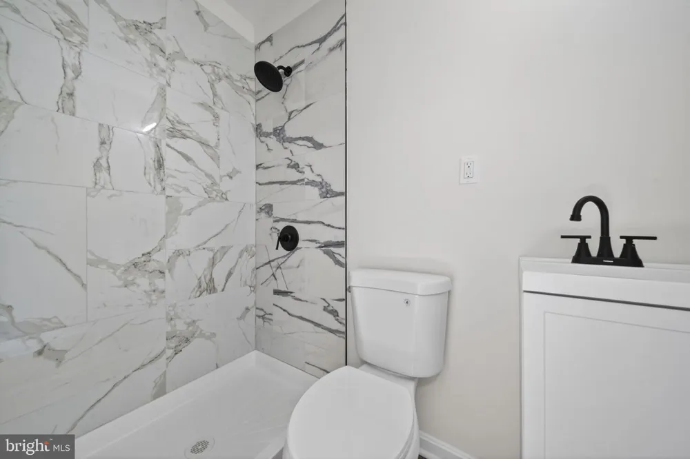 5923 KAVON AVENUE Baltimore, MD 21206