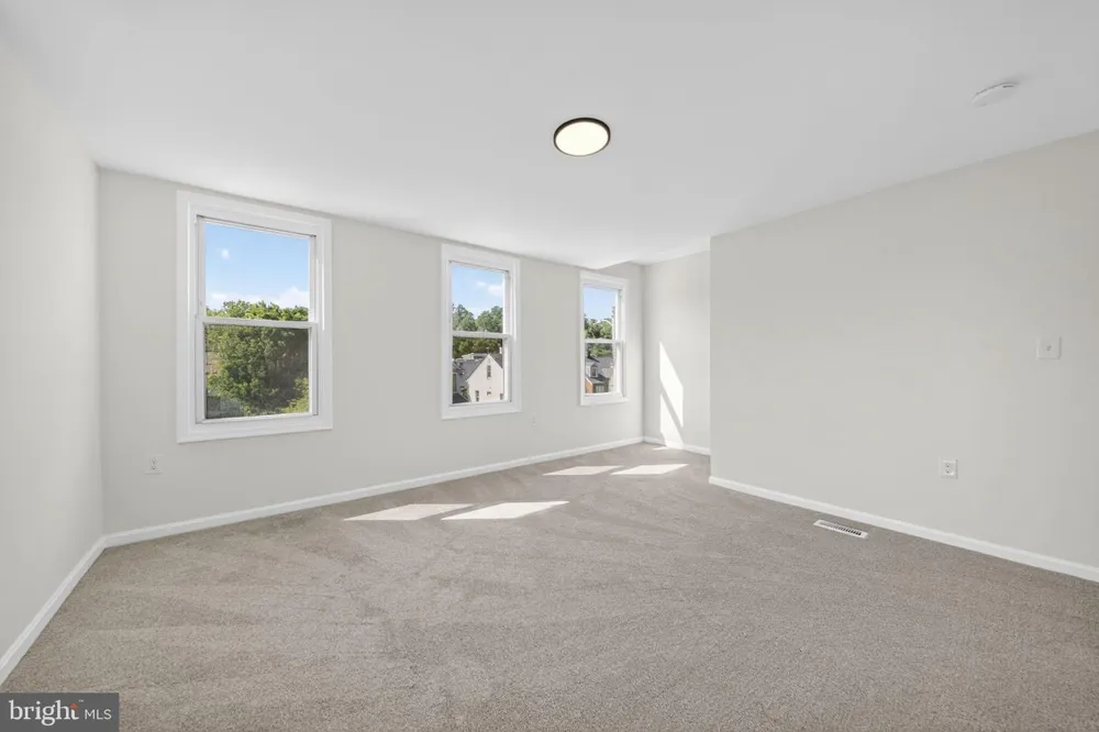 5923 KAVON AVENUE Baltimore, MD 21206