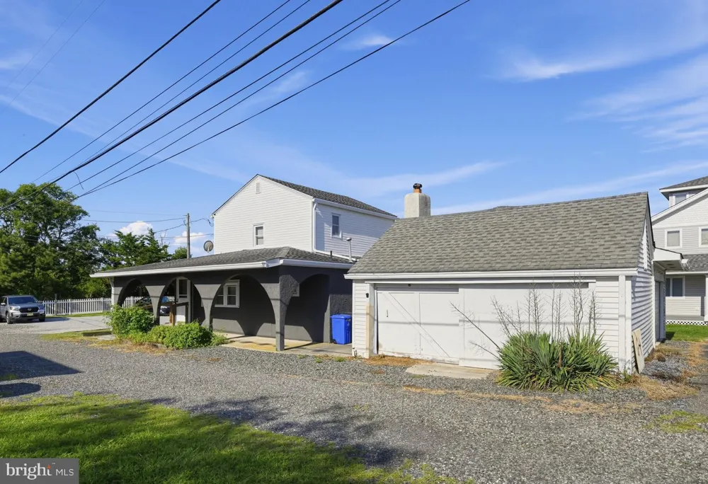 8 PIERCES POINT ROAD Cape May Court House, NJ 08210