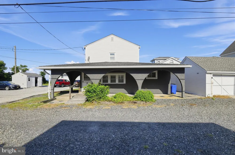 8 PIERCES POINT ROAD Cape May Court House, NJ 08210