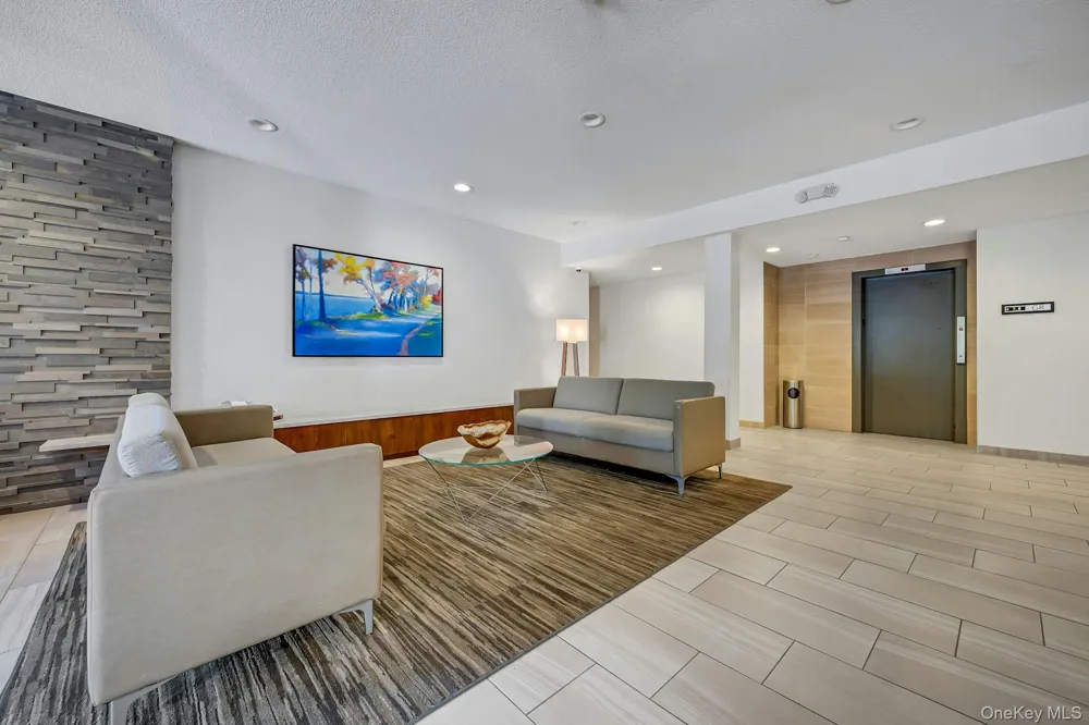 416 Benedict Avenue #3A Tarrytown, NY 10591