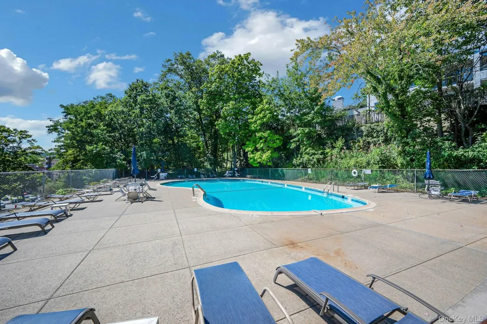 416 Benedict Avenue #3A Tarrytown, NY 10591