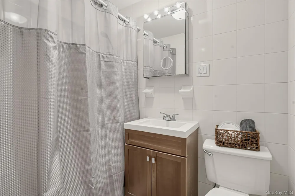 7601 14th Avenue #3B Brooklyn, NY 11228